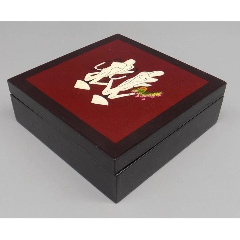 6 Vtg Vietnamese Lacquer Coasters w/ Box Hand-Painted Áo Dài Art HOI AN Unused